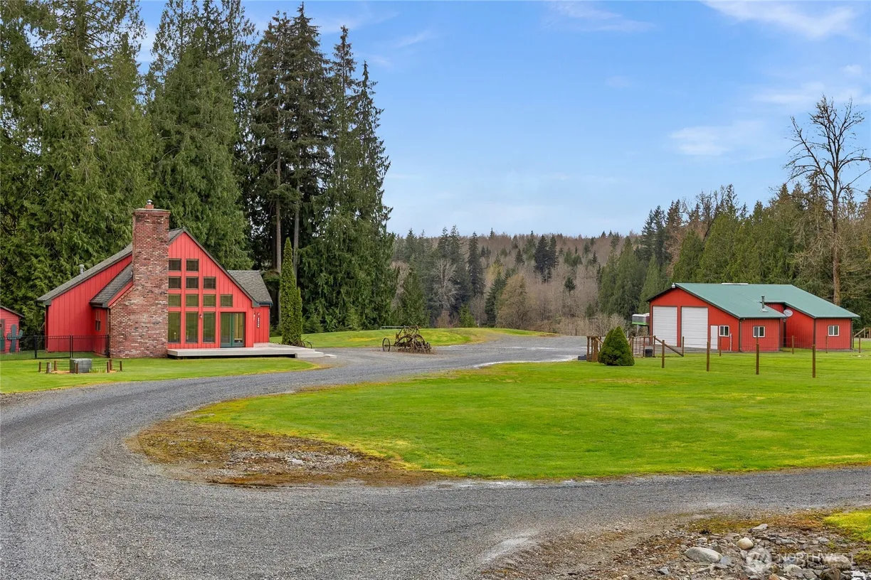 Seattle Area Real Estate | View 22130 Dubuque Road | 3 Beds, 3 Baths