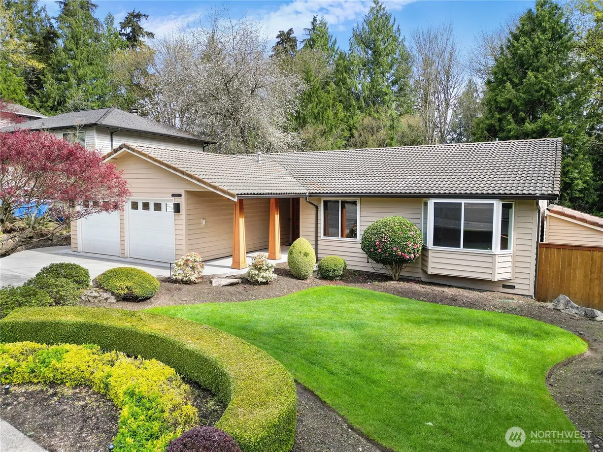 Seattle Area Real Estate | View 10614 184th Avenue | Listing