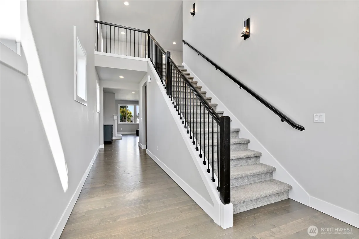 Seattle Area Real Estate | View 2595 Terry Court | Listing