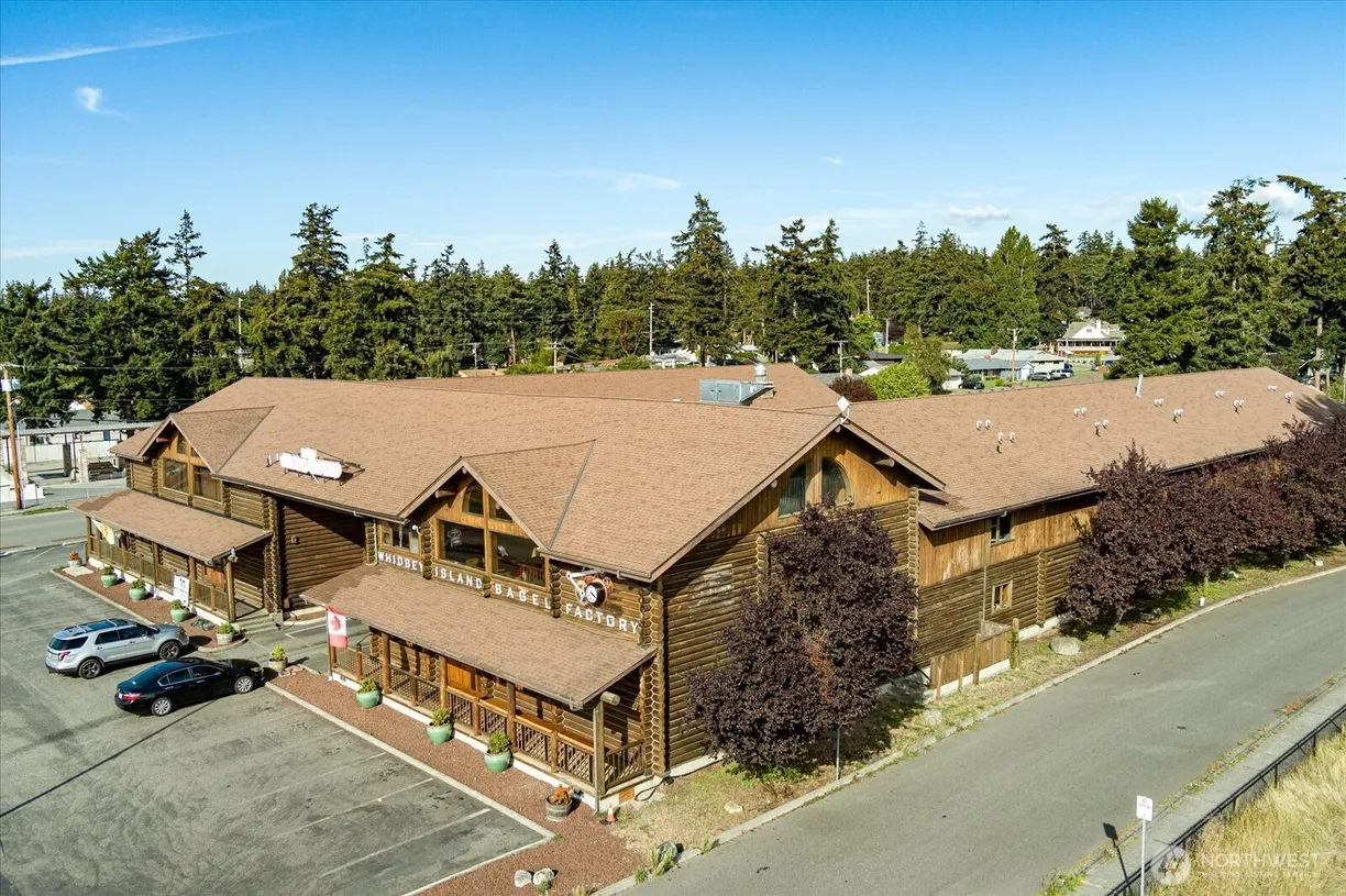 Seattle Area Real Estate | View 390 NE Midway Boulevard, B201