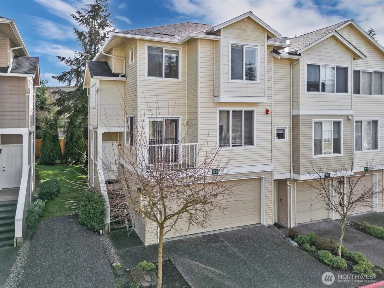 Seattle Area Real Estate | View 13400 Dumas Road, N1 | Listing