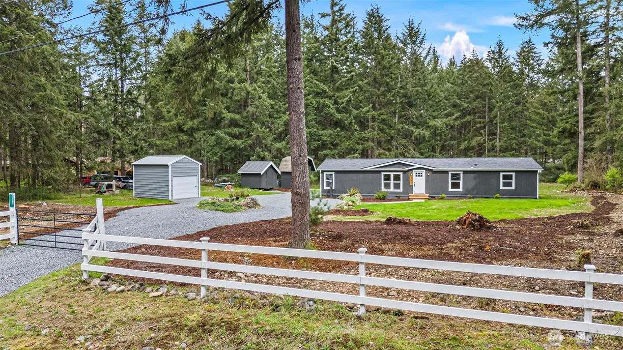 Seattle Area Real Estate | View 34407 41st ave e | 3 Beds, 2 Baths