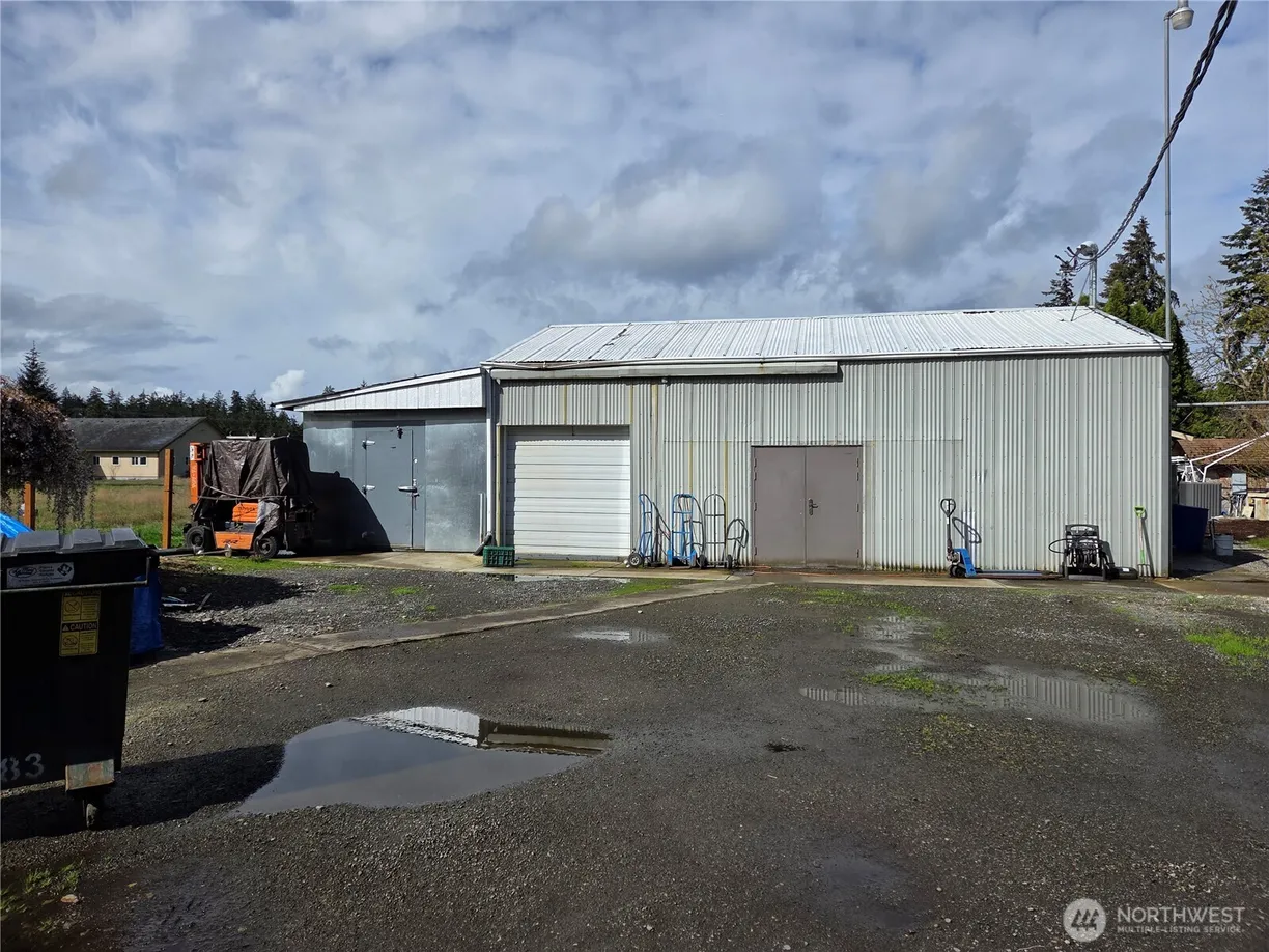 Seattle Area Real Estate | View 21722 22nd Avenue