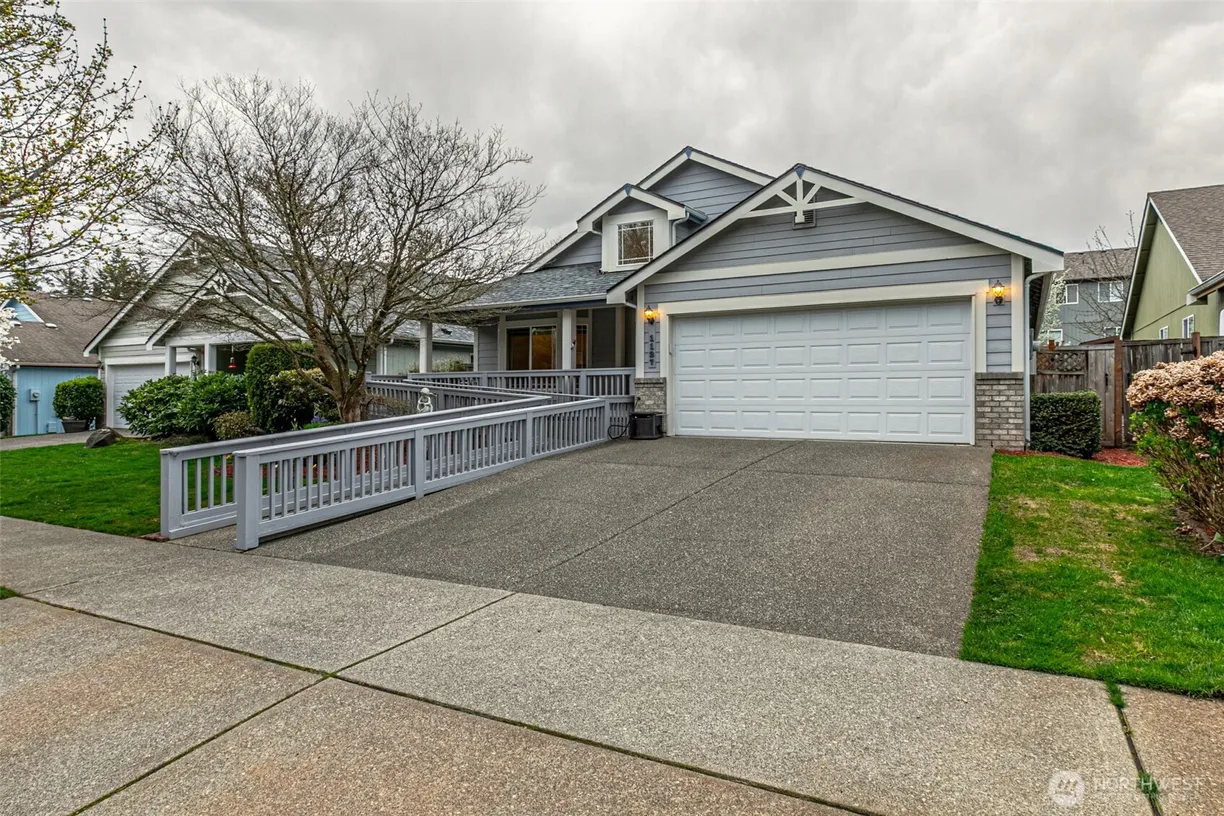 Seattle Area Real Estate | View  | 5 Beds, 2 Baths