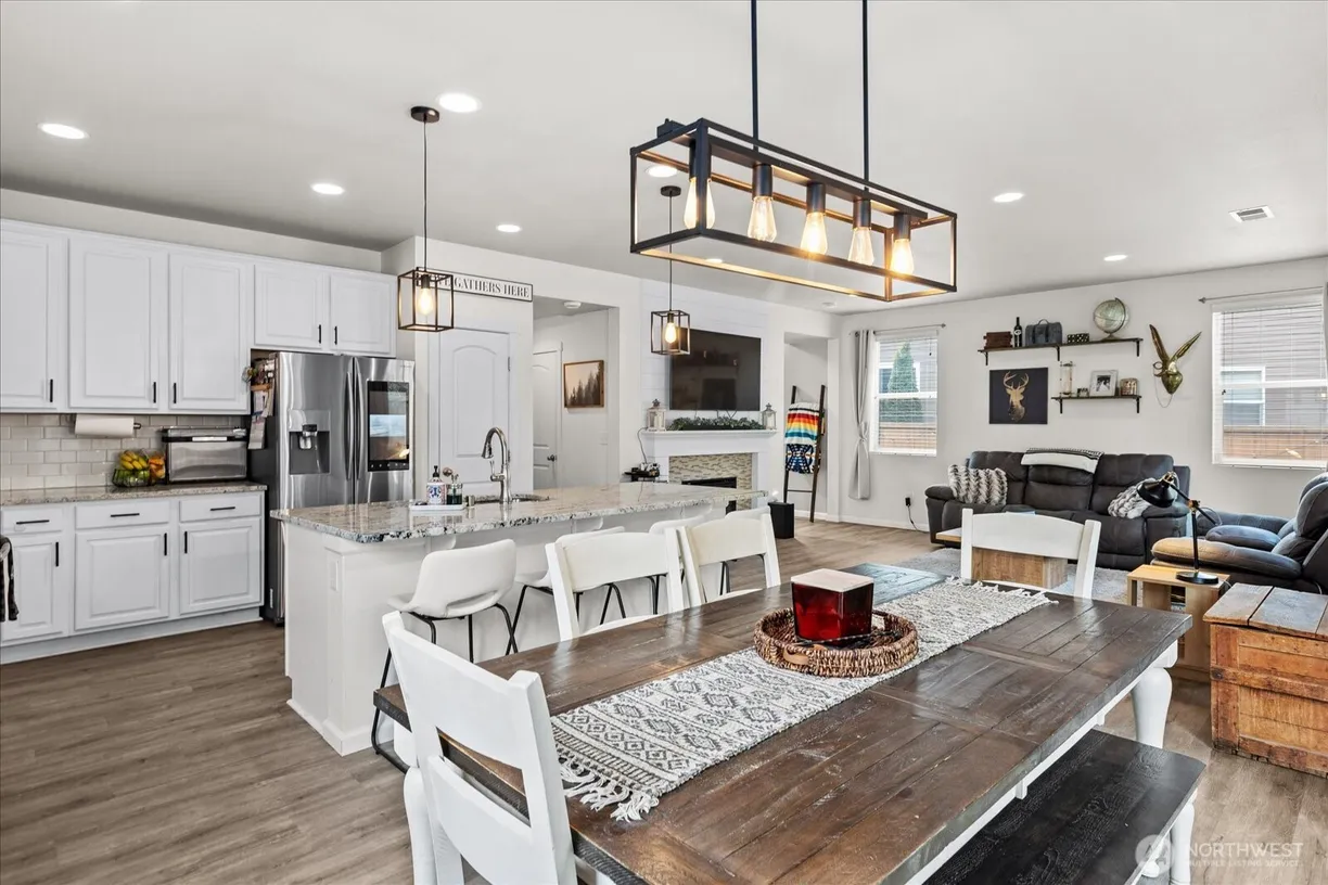 Seattle Area Real Estate | View 10187 35th Place | Listing
