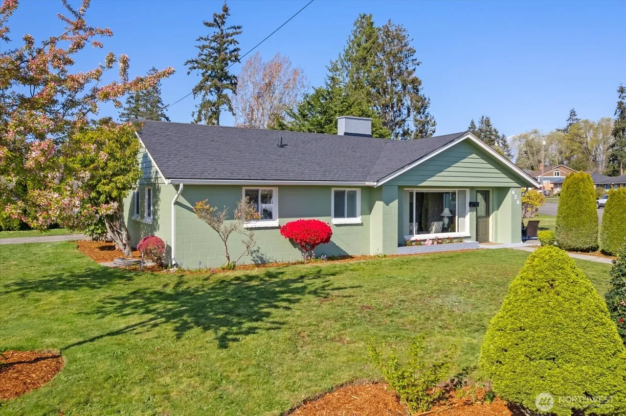 Seattle Area Real Estate | View 626 Legion Dr. | Listing