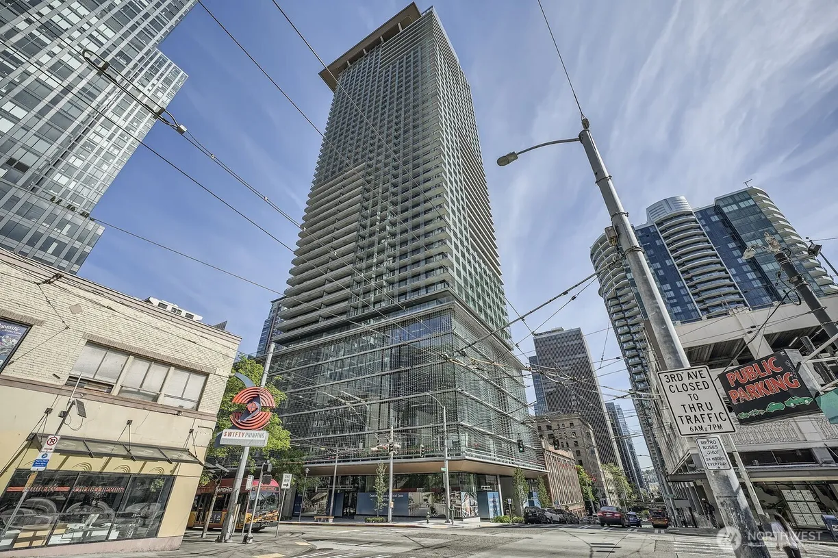 Seattle Area Real Estate | View 300 Virginia Street, 3103 | 1 Bath