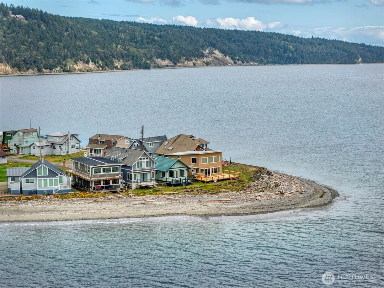 Seattle Area Real Estate | View 840 Beckett Point Road | Listing