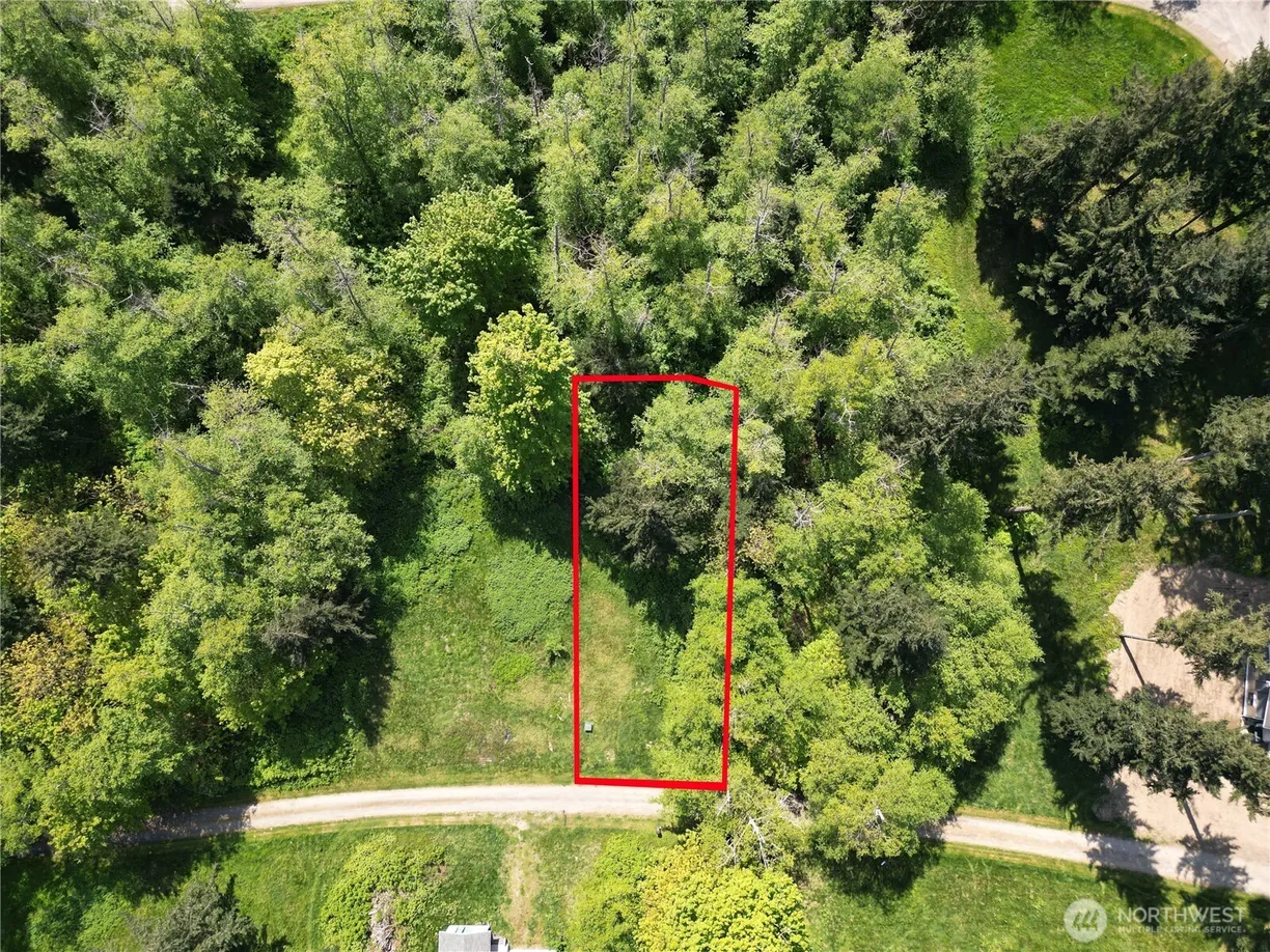 Seattle Area Real Estate | View 81 F Beach Way, F-81 | Listing