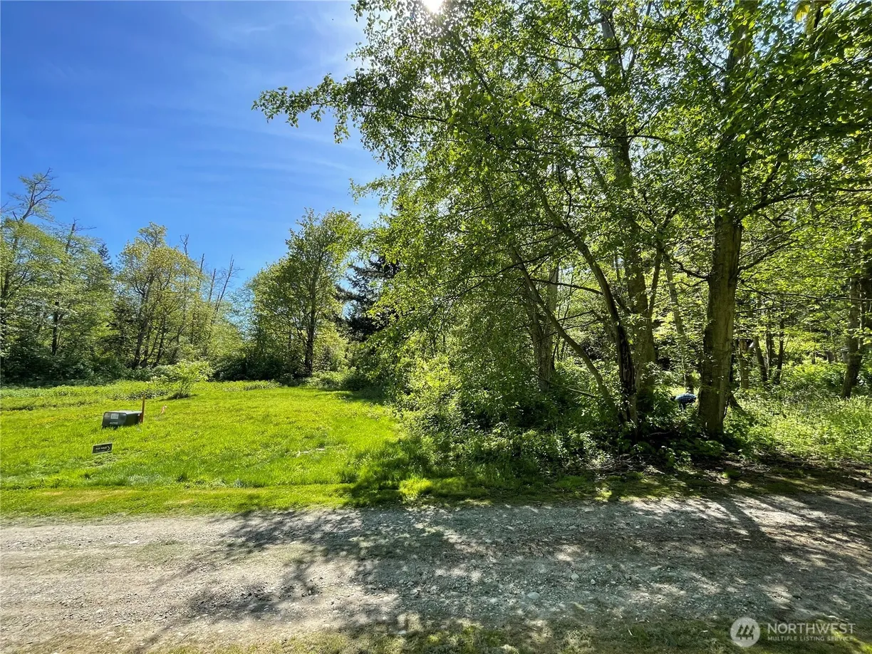 Seattle Area Real Estate | View 81 F Beach Way, F-81 | Listing