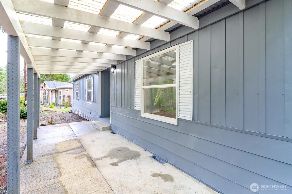 Seattle Area Real Estate | View 60 E Balbriggan Road | Listing