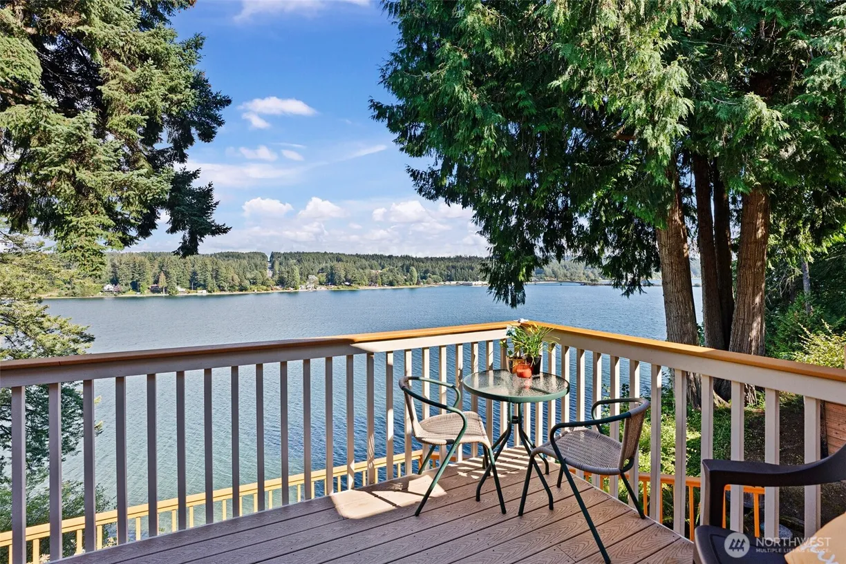 Seattle Area Real Estate | View 14407 Goodrich Drive | 2 Beds, 2 Baths