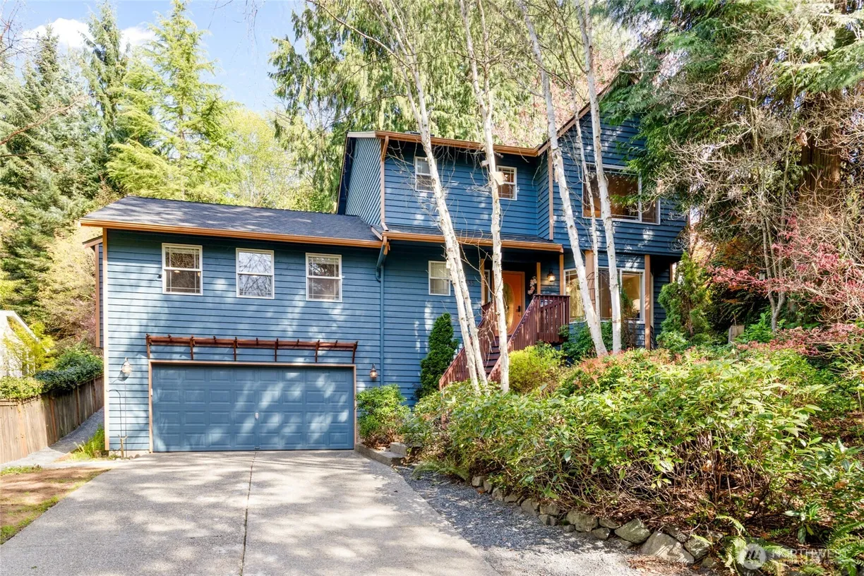 Seattle Area Real Estate | View 4635 Seahurst Avenue | Listing