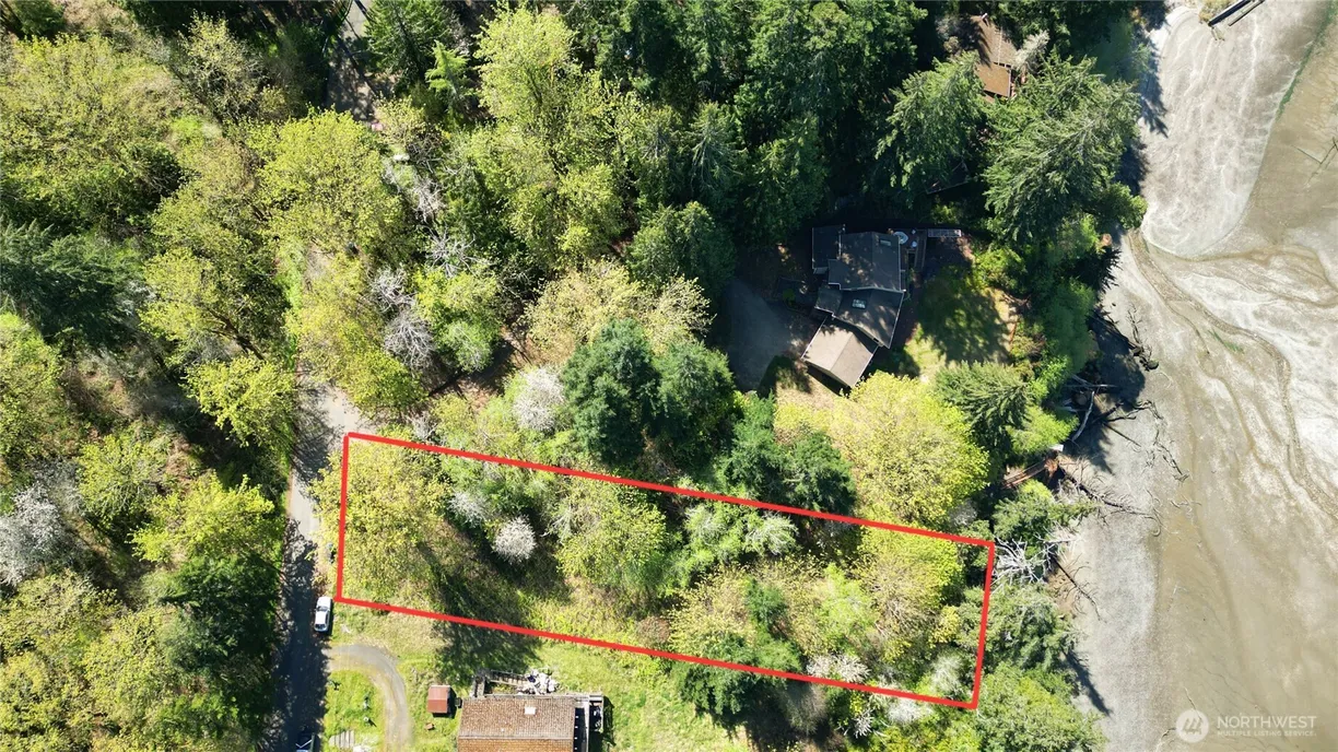 Seattle Area Real Estate | View 6117 Elizan Drive | Listing