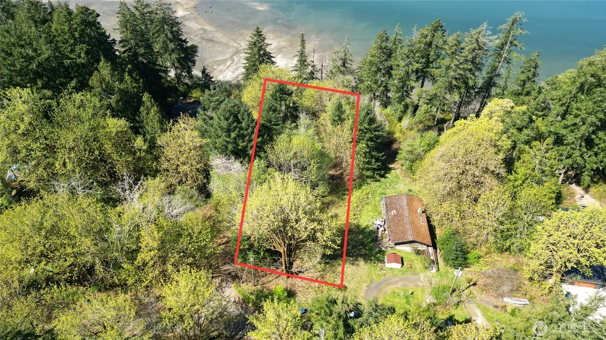 Seattle Area Real Estate | View 6117 Elizan Drive | Listing