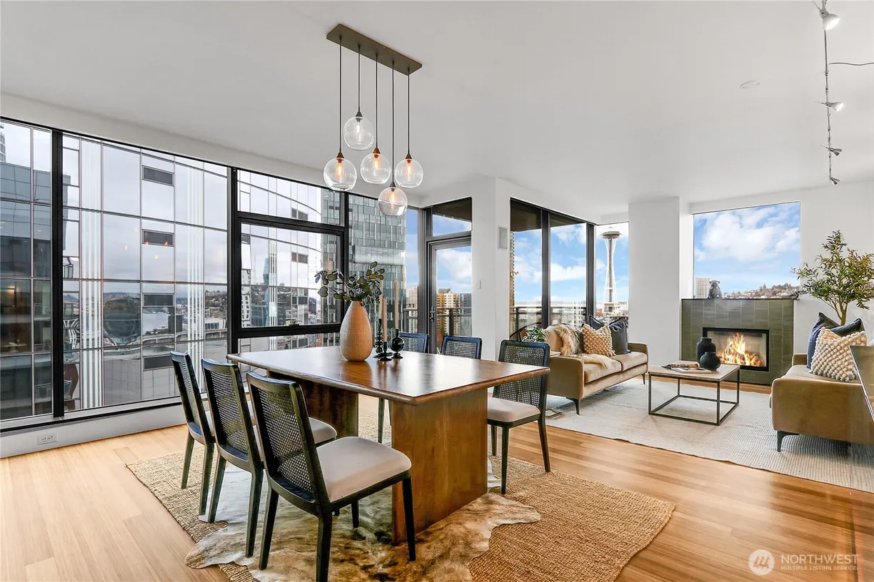 Seattle Area Real Estate | View 820 Blanchard Street, 1810 | Listing