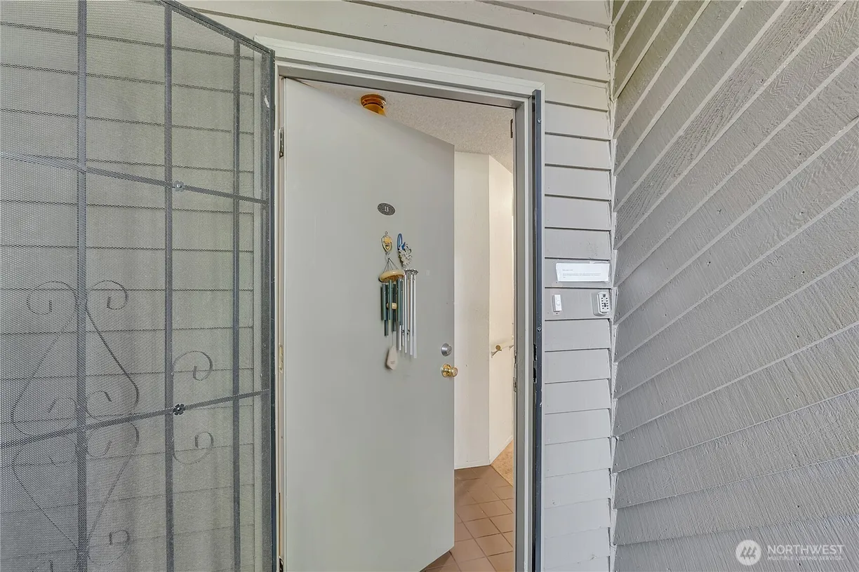 Seattle Area Real Estate | View 122 SW 116th Street, C13 | Listing
