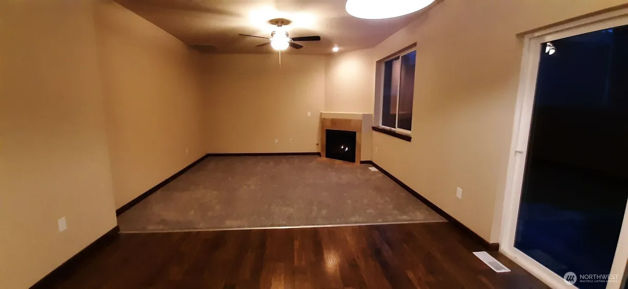 Seattle Area Real Estate | View 704 7th Avenue | Listing