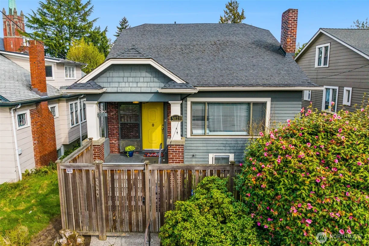 Seattle Area Real Estate | View 5020 7th ave ne | 7 Beds, 2 Baths