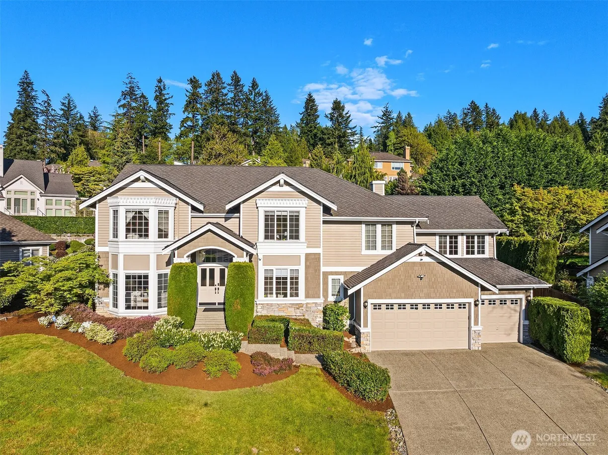 Seattle Area Real Estate | View 5312 188th Place | 4 Beds, 2 Baths