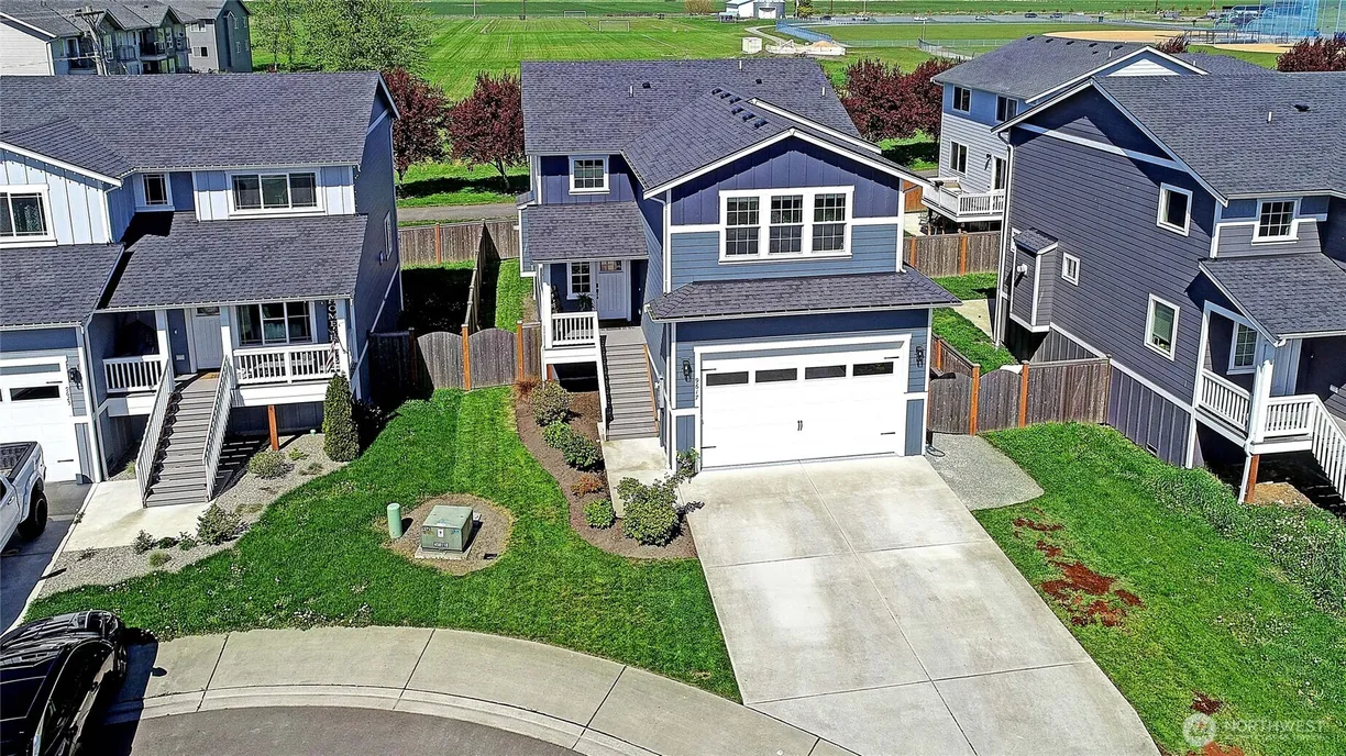 Seattle Area Real Estate | View 9617 96th Court | 3 Beds, 2 Baths
