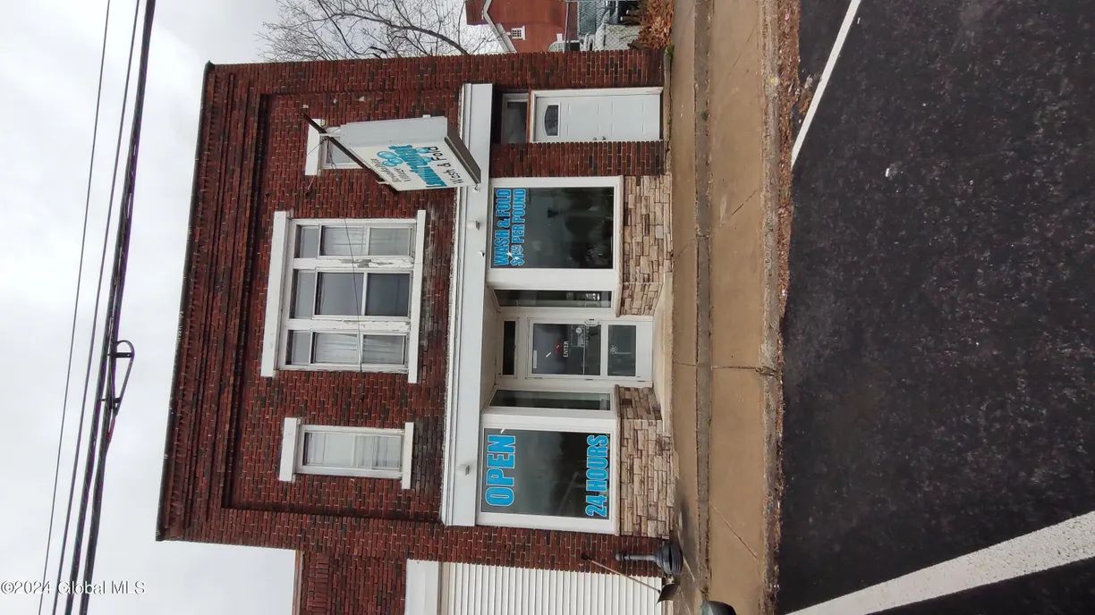 Hudson Valley Real Estate | View 4 W Main Street