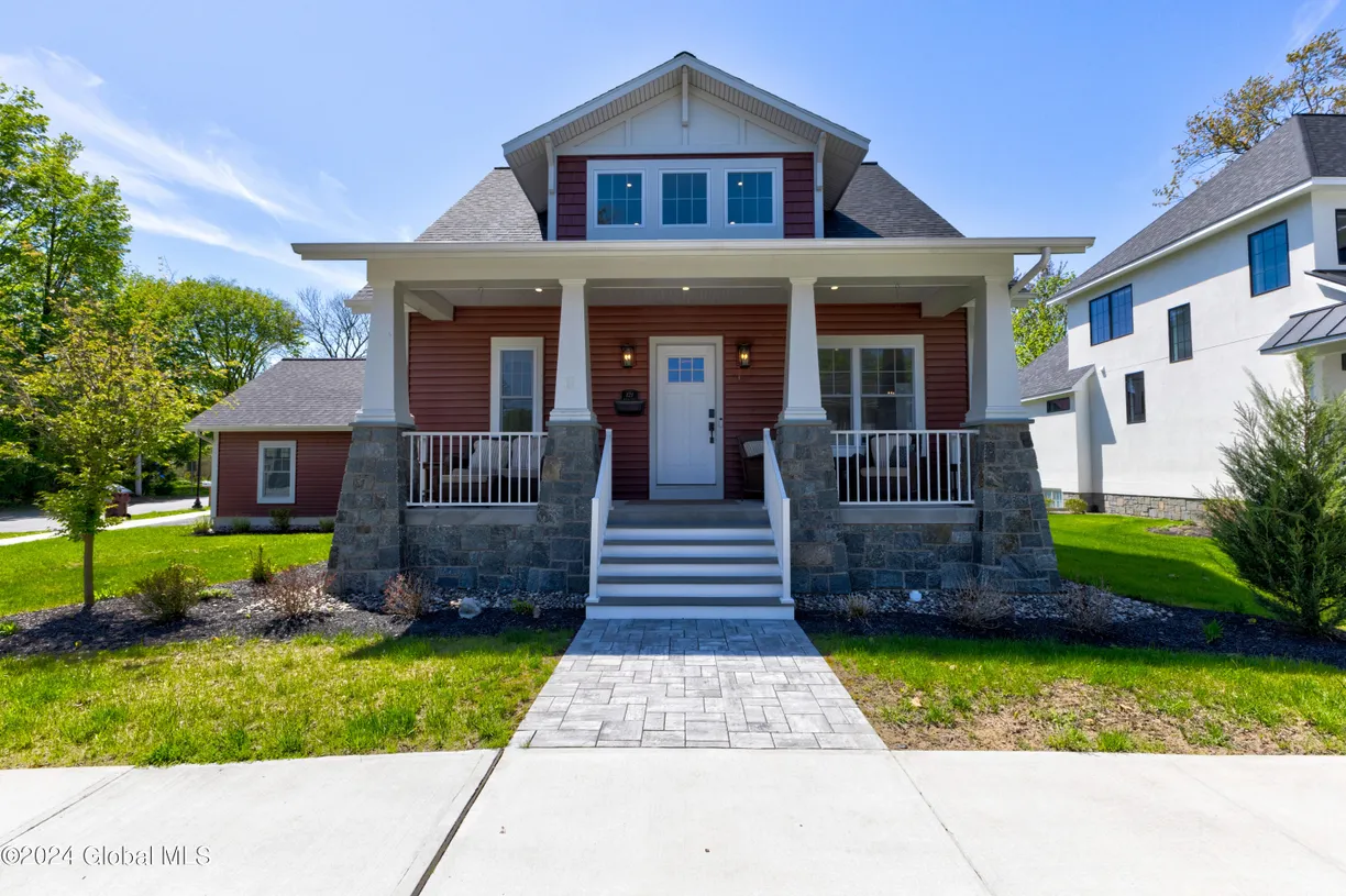 Hudson Valley Real Estate | View 121 Jackson Street | 3 Beds, 2 Baths