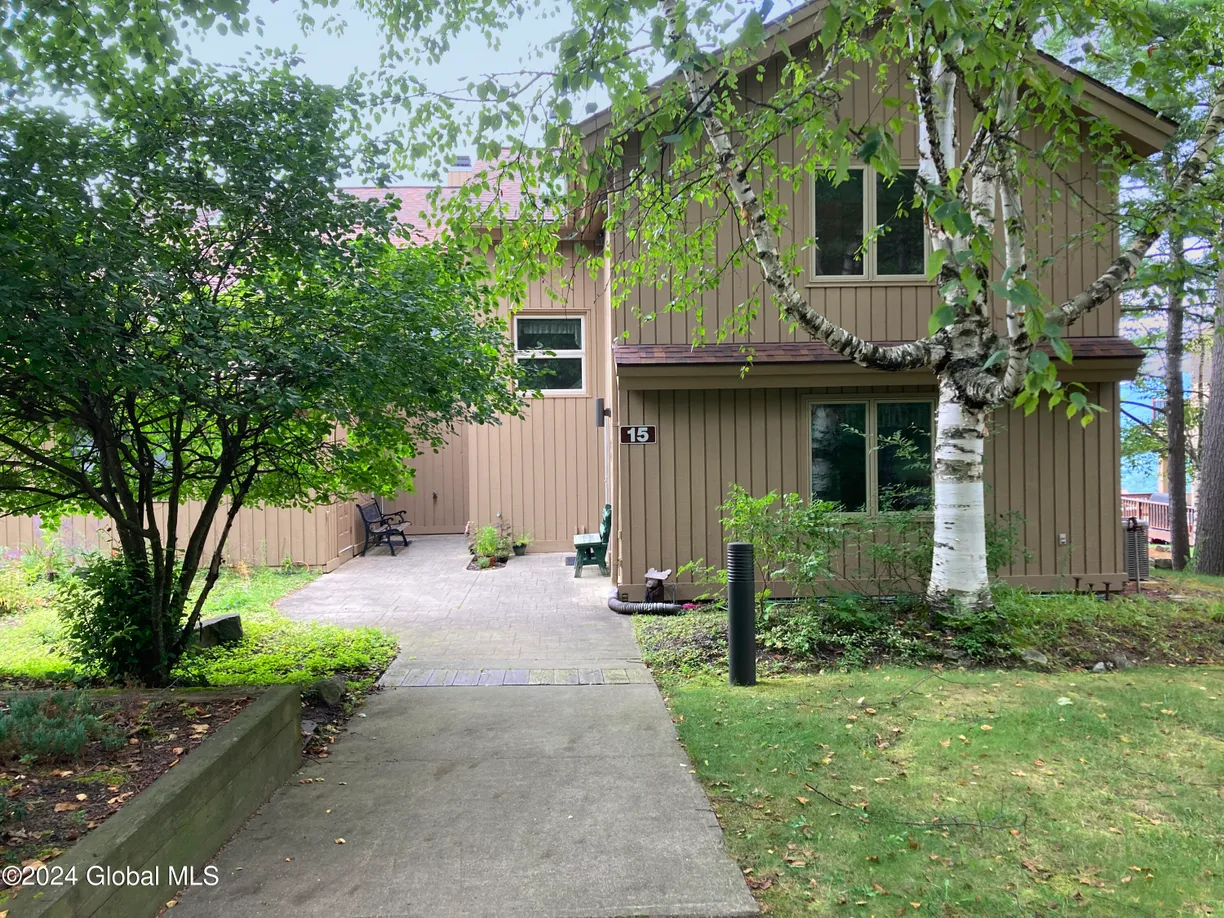 Hudson Valley Real Estate | View 15 Top of the World | 3 Beds, 2 Baths