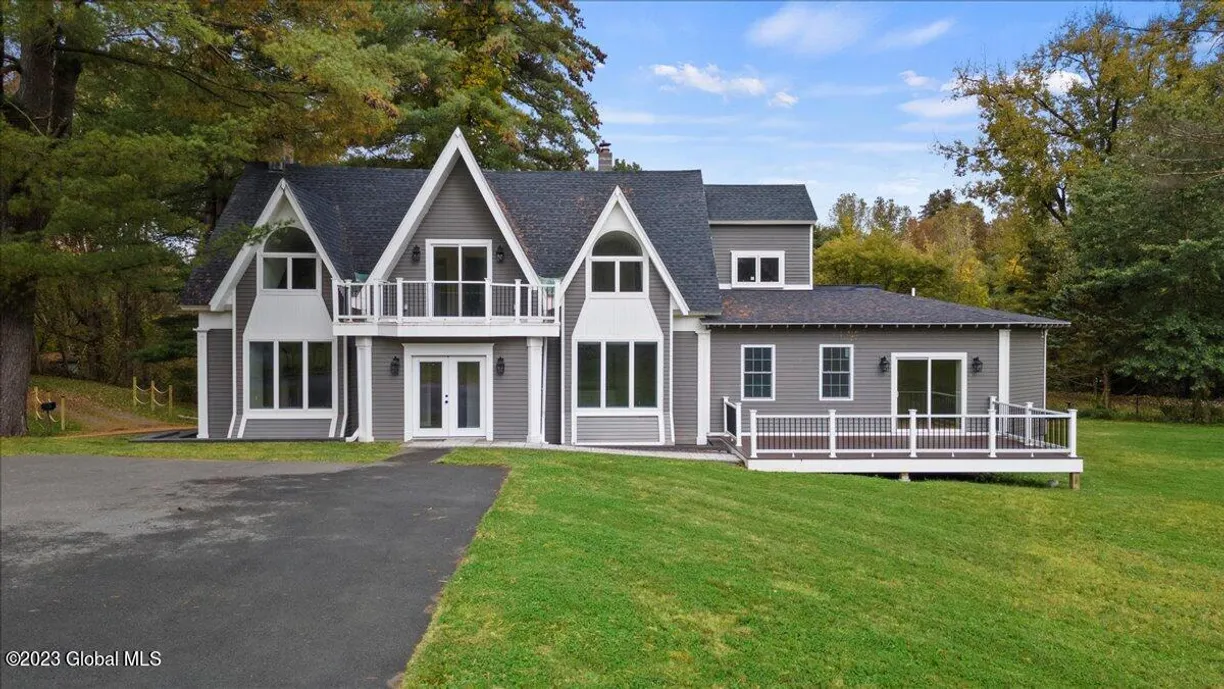 Hudson Valley Real Estate | View 36 Cole Lane | 5 Beds, 4 Baths