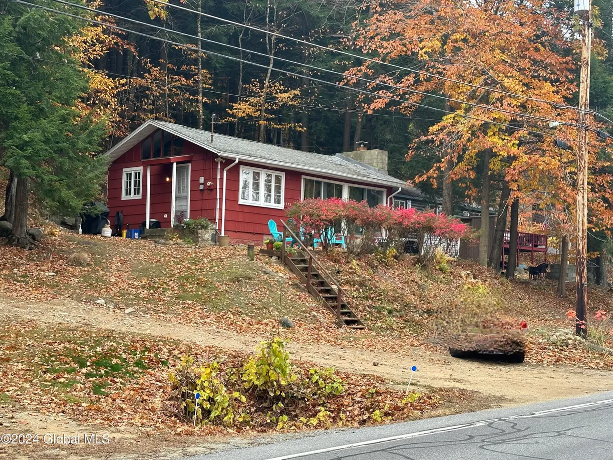 Hudson Valley Real Estate | View 1772 S Shore Road | 2 Beds, 1 Bath