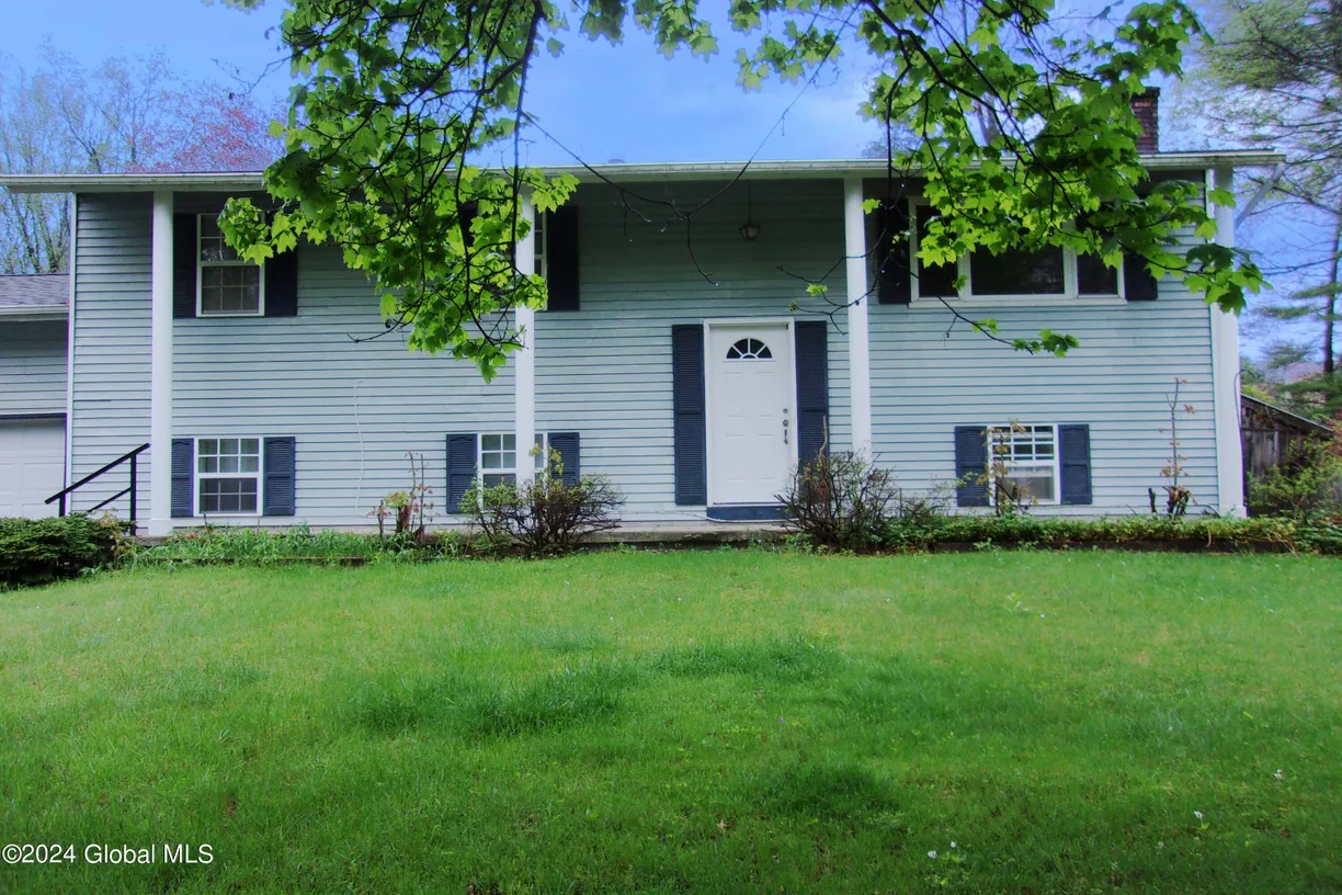Hudson Valley Real Estate | View 11 Casino Drive | 3 Beds, 1 Bath