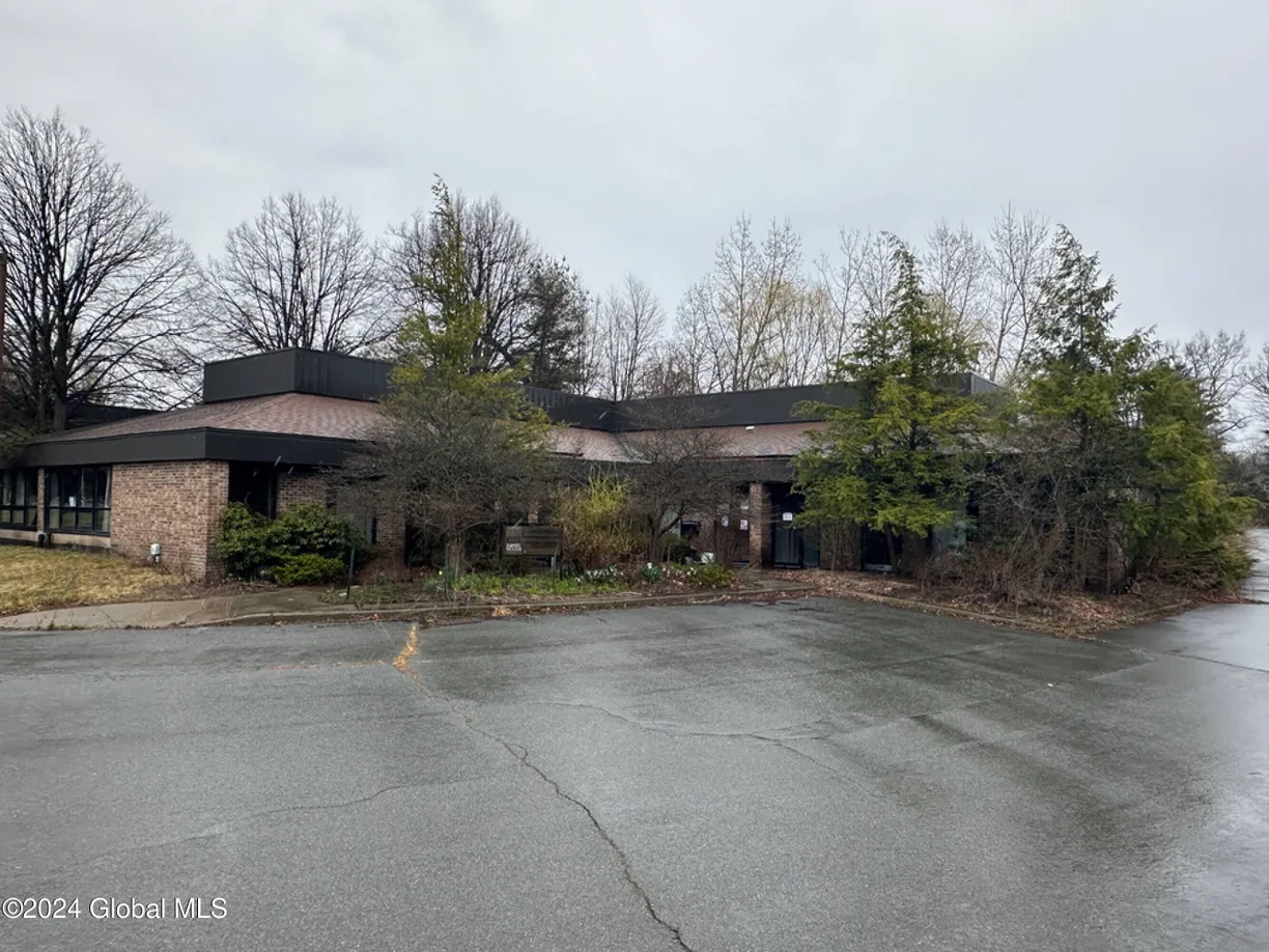 Hudson Valley Real Estate | View 455 New Karner Road