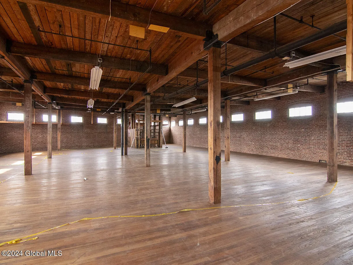 Hudson Valley Real Estate | View 178-180 Maple Street | Listing