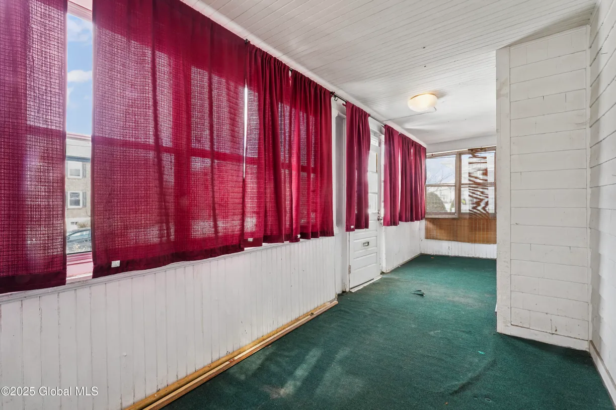 Hudson Valley Real Estate | View 610 Mercer Street | Listing