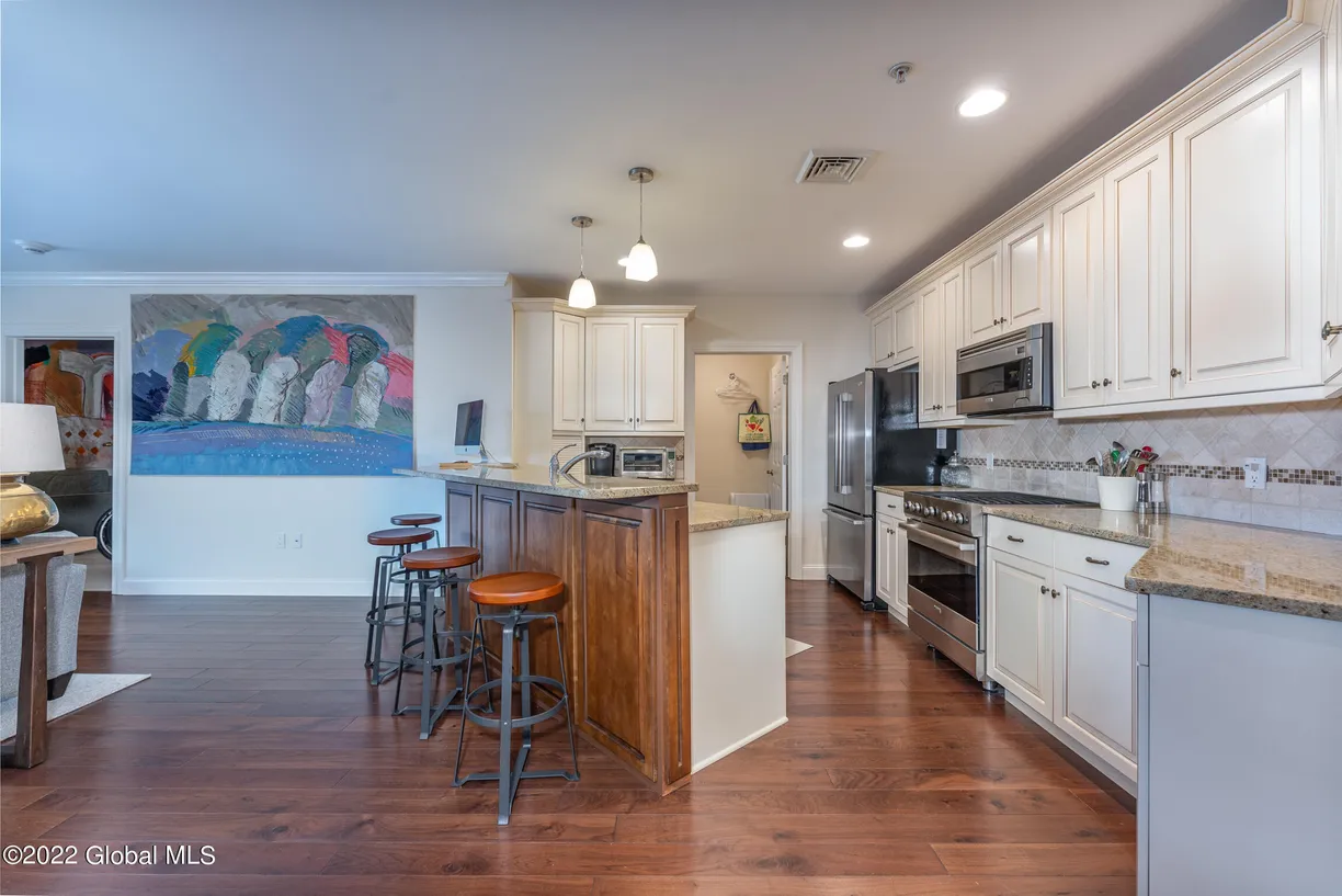 Hudson Valley Real Estate | View 38 High Rock Avenue, APT 5C | Listing
