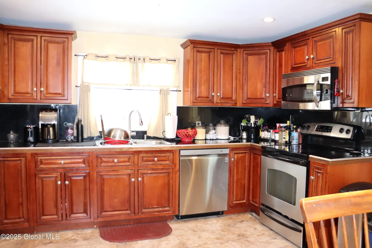 Hudson Valley Real Estate | View 3405 Leroy Street | Listing