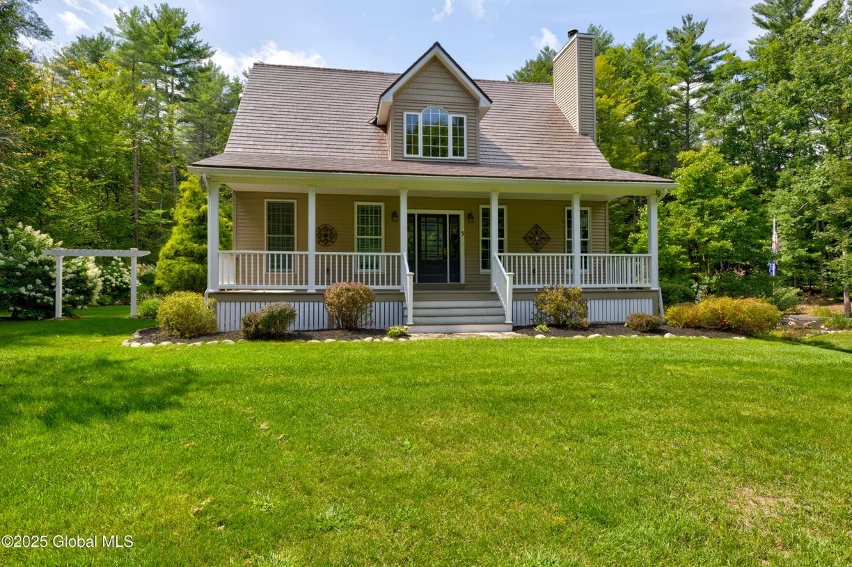 Hudson Valley Real Estate | View 5 Sanders Road | 3 Beds, 2 Baths
