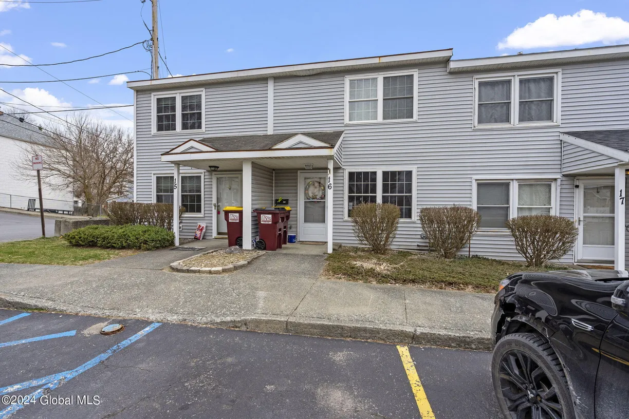 Hudson Valley Real Estate | View 25 Warsaw Avenue, APT 15 | Listing