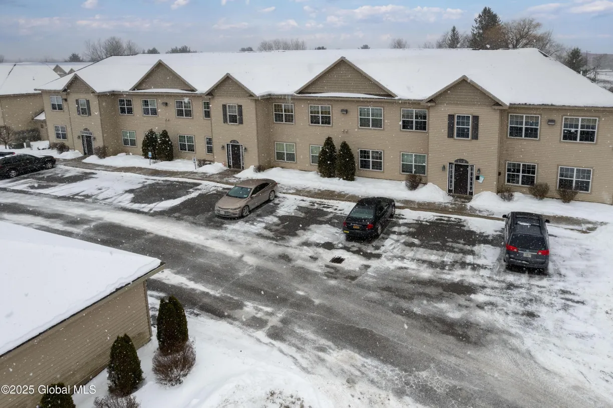 Hudson Valley Real Estate | View 147 Wallins Corners Road | 2 Beds, 1 Bath
