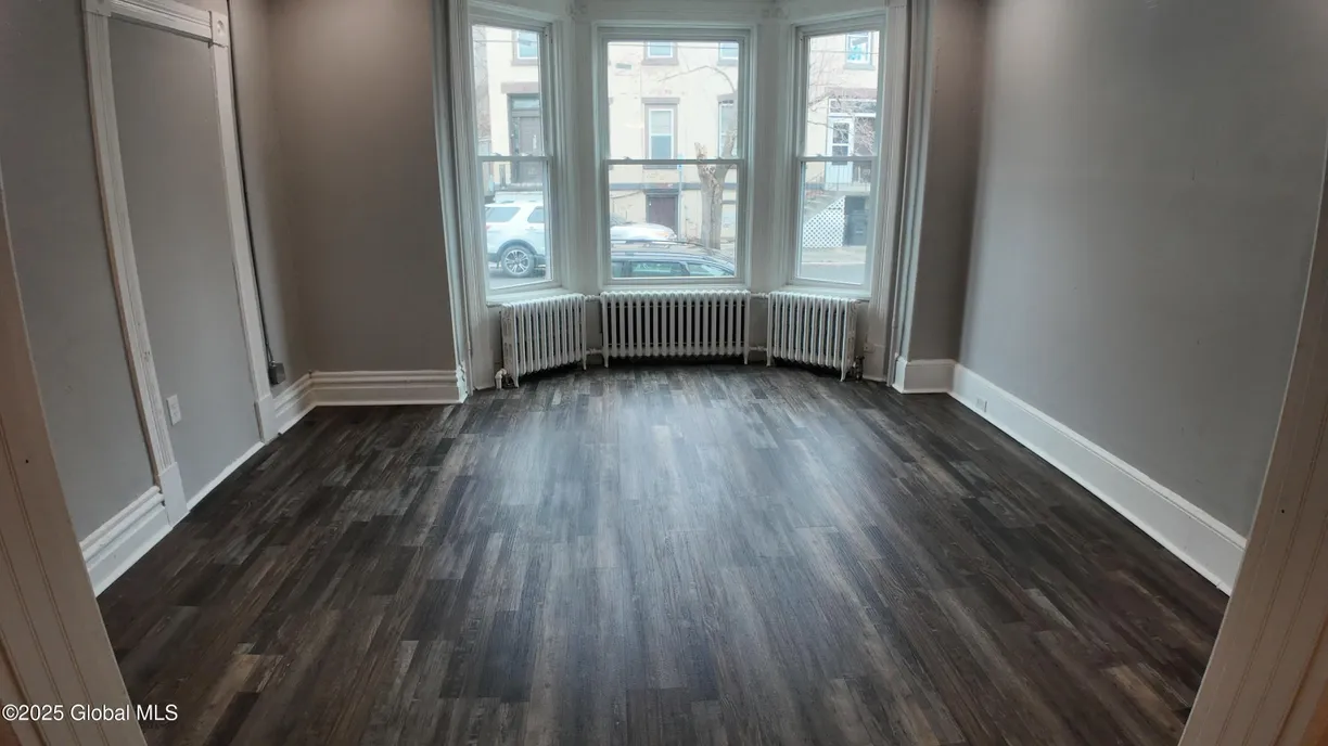 Hudson Valley Real Estate | View 401 10th Street, 1 | Listing