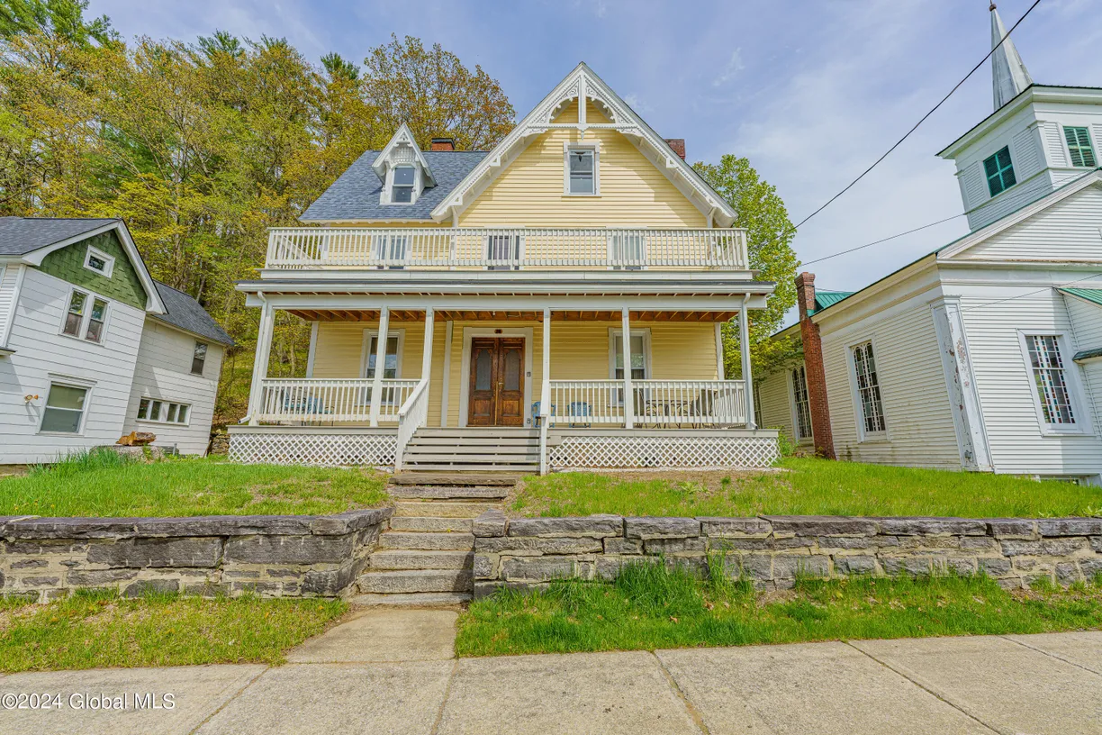 Hudson Valley Real Estate | View 28 Main Street | 5 Beds, 2 Baths