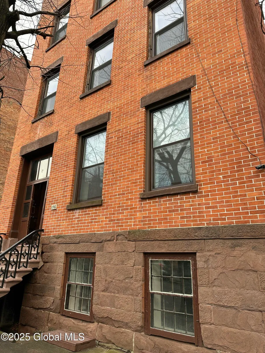 Hudson Valley Real Estate | View 156 2nd Street | Listing