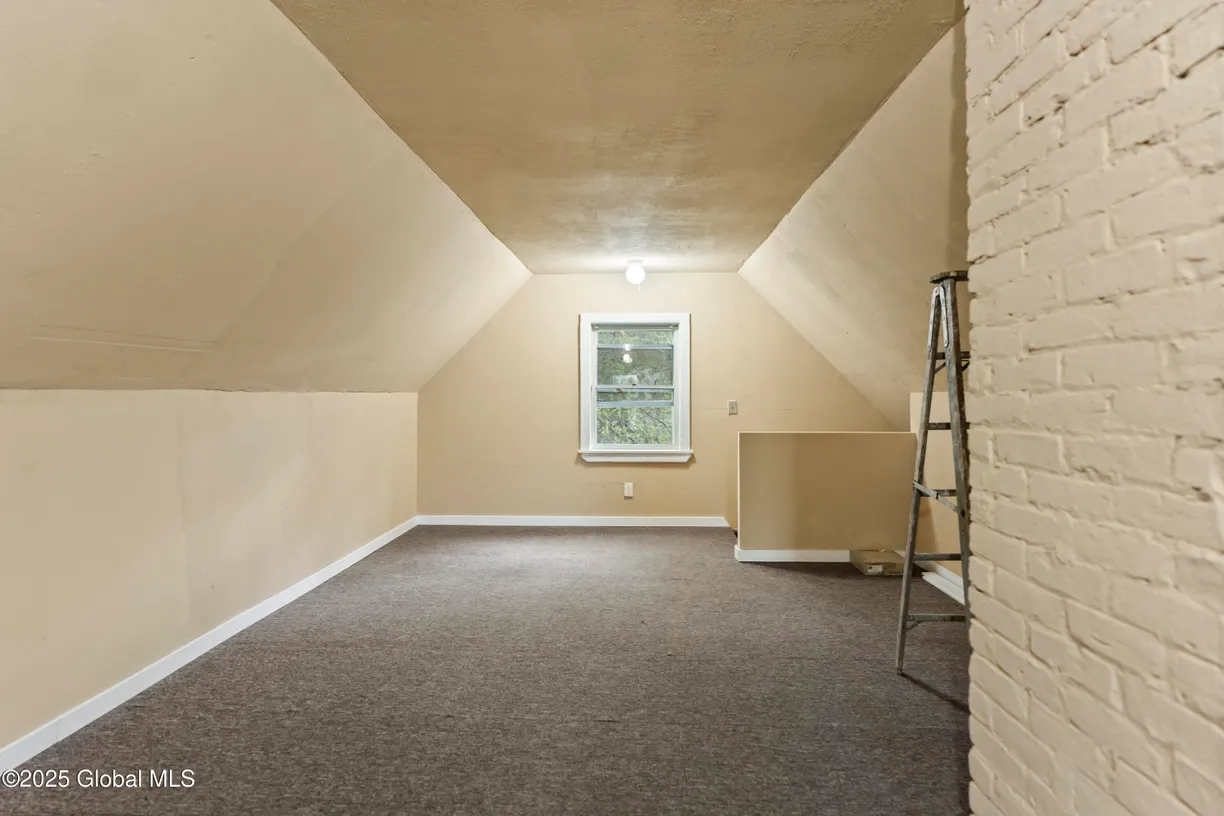 Hudson Valley Real Estate | View 65 N Manning Blvd, 2 | Listing