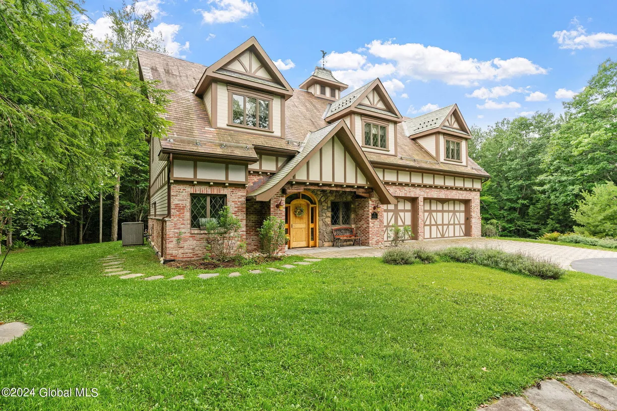 Hudson Valley Real Estate | View 222 Alps Mountain Road | Listing