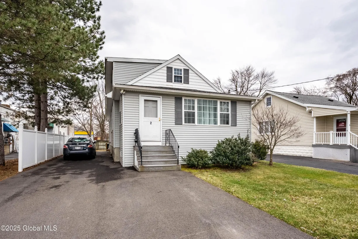 Hudson Valley Real Estate | View 2 Lincoln Avenue | Listing