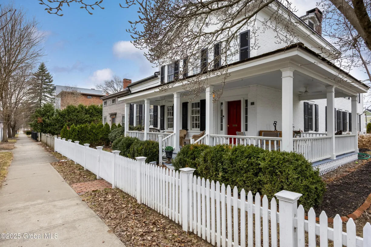 Hudson Valley Real Estate | View 49 Franklin Street | Listing