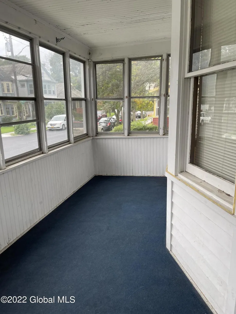 Hudson Valley Real Estate | View 17 Putnam Street, 2 | Listing