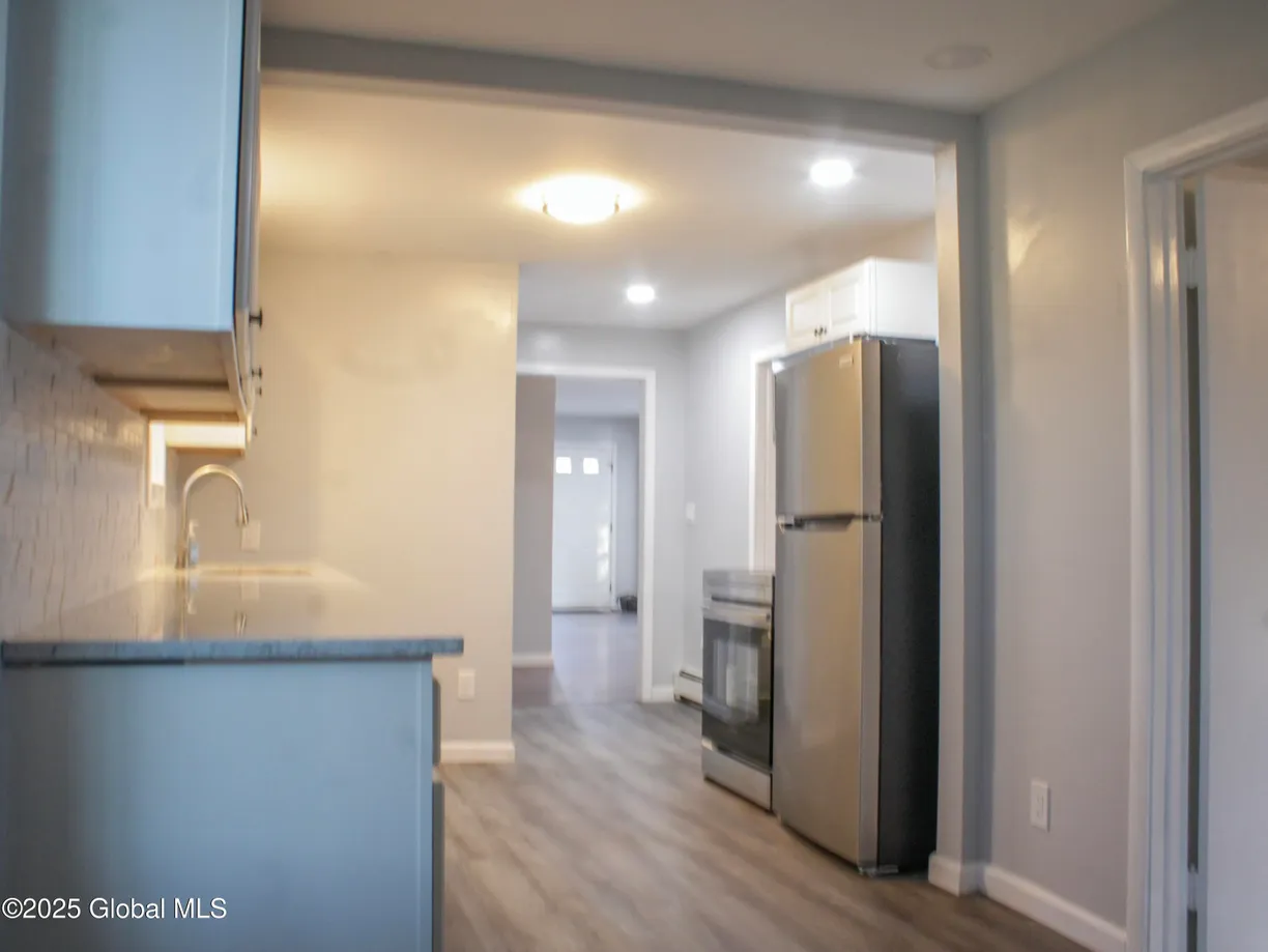 Hudson Valley Real Estate | View 7 N Reineman Street | Listing