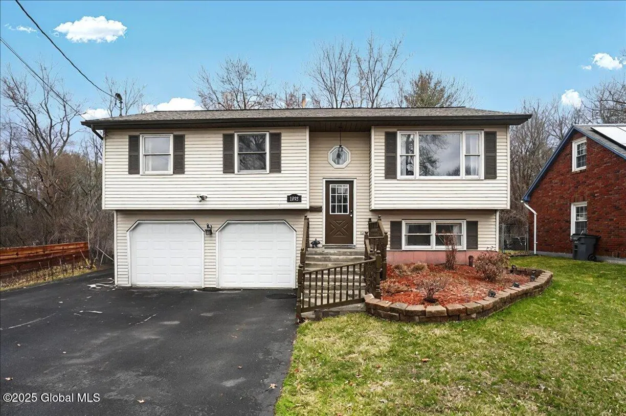 Hudson Valley Real Estate | View 1093 Gerling Street | 3 Beds, 1 Bath