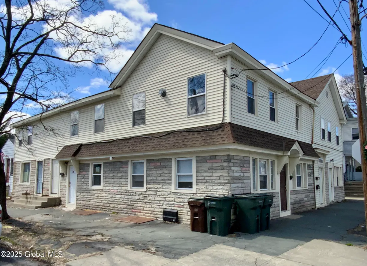 Hudson Valley Real Estate | View 400 13th Street | 8 Beds, 4 Baths